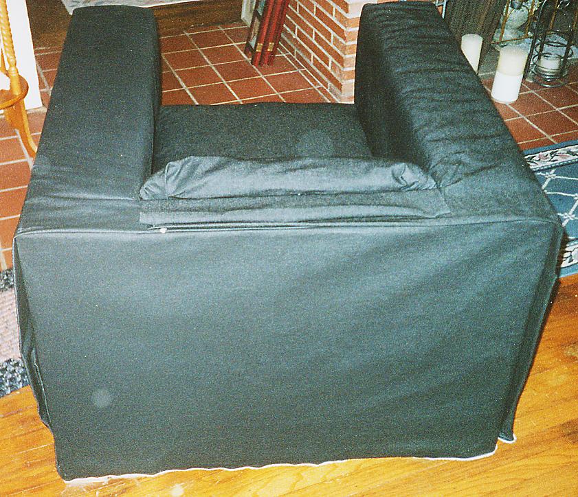 chair003.jpg